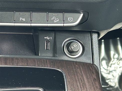 Used 2022 Audi Q5 2.0T Premium image 22