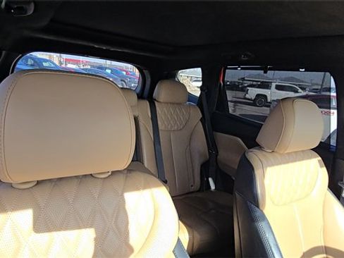 Used 2021 Hyundai Santa Fe Calligraphy image 32
