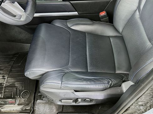 Used 2023 Toyota Sequoia Platinum image 20