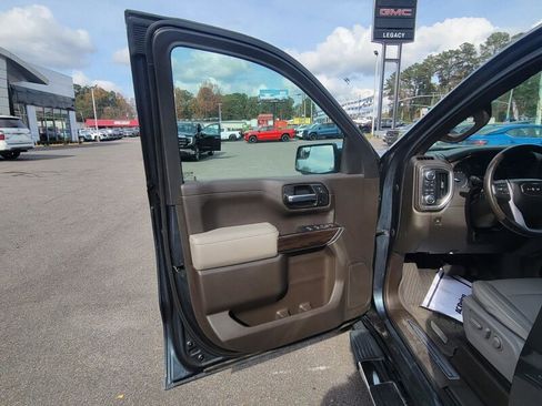 Used 2020 GMC Sierra 1500 SLT w/ SLT Premium Package image 8