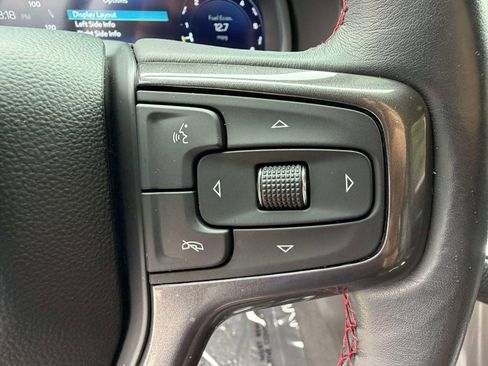 Used 2022 Chevrolet Suburban RST w/ Luxury Package AWD/4WD image 13