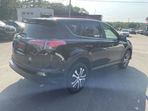 Used 2018 Toyota RAV4 LE w/ All Weather Liner Package AWD/4WD image 5