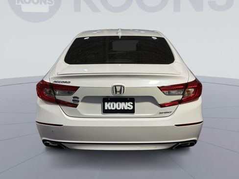 Used 2020 Honda Accord Sport image 2