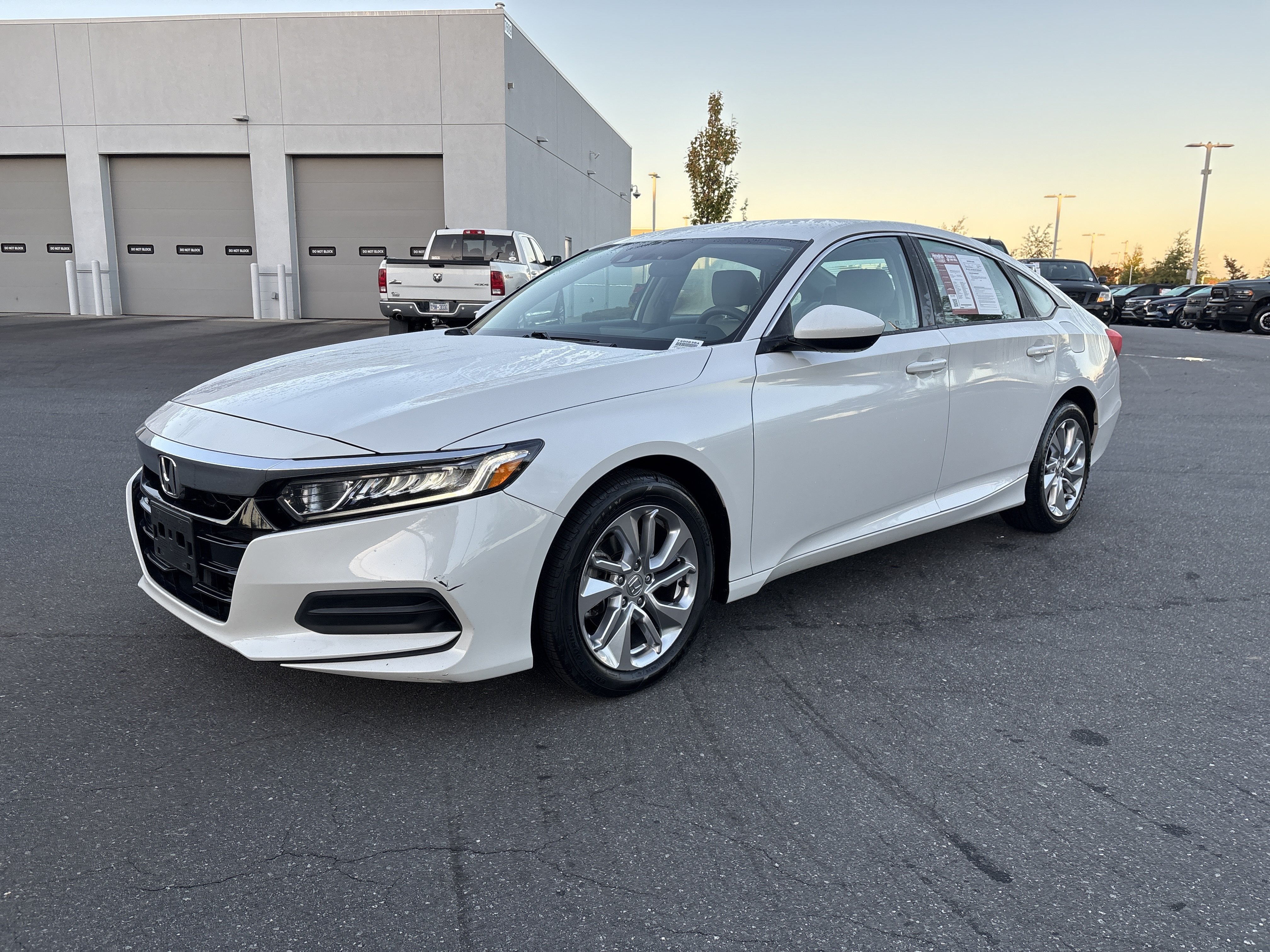 Used 2018 Honda Accord LX image 5