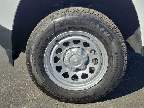 New 2026 Chevrolet Colorado W/T image 23