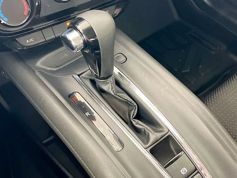 Used 2021 Honda HR-V LX image 17