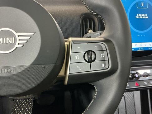 Certified 2025 MINI Cooper S image 15