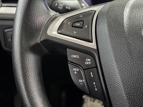 Used 2019 Ford Fusion SE image 34