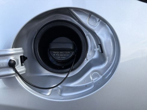 Used 2022 Nissan Murano SV w/ Cargo Package image 32