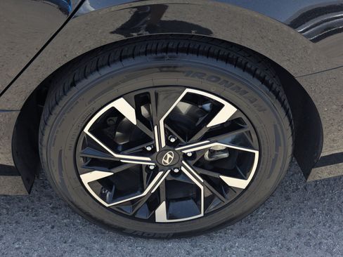 Used 2024 Hyundai Sonata SEL FWD image 7