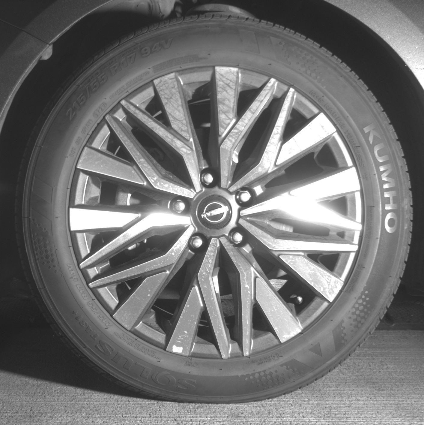 Used 2025 Nissan Altima 2.5 SV FWD image 14