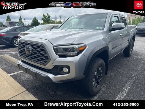 Used 2021 Toyota Tacoma TRD Off-Road w/ Technology Package AWD/4WD image 1