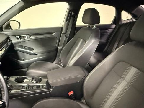 Used 2023 Honda Civic Sport image 27