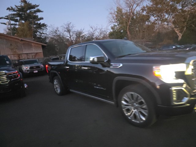 Used 2021 GMC Sierra 1500 Denali w/ Denali Premium Package AWD/4WD image 3