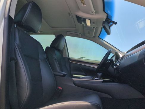 Used 2014 Lexus GS 350 w/ Premium Package RWD image 36