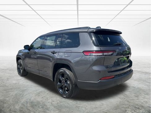 New 2025 Jeep Grand Cherokee L Altitude image 6