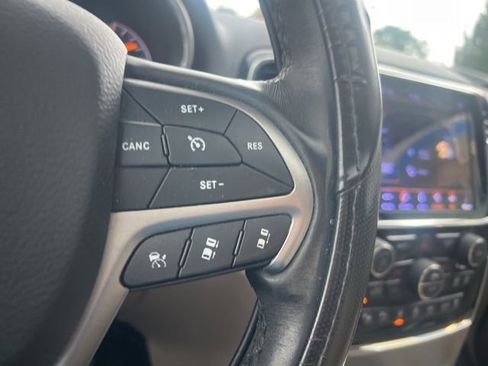Used 2019 Jeep Grand Cherokee Limited RWD image 22