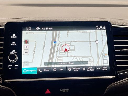 Used 2025 Honda Ridgeline TrailSport image 13