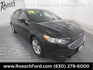 Used 2018 Ford Fusion SE image 1