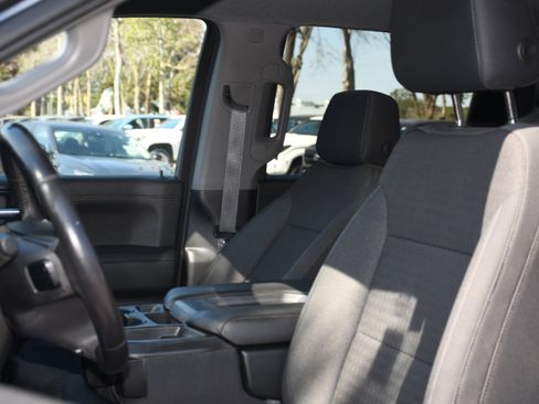 Used 2021 Chevrolet Silverado 1500 LT w/ All Star Edition Plus image 11