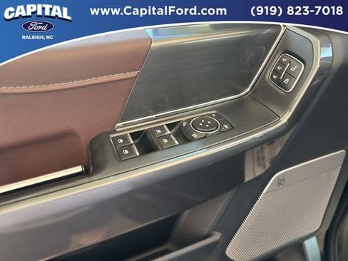 Certified 2022 Ford F150 Lariat w/ Equipment Group 502A High image 21