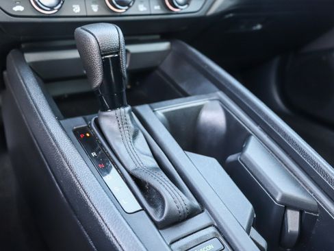 Certified 2024 Honda Accord EX image 27