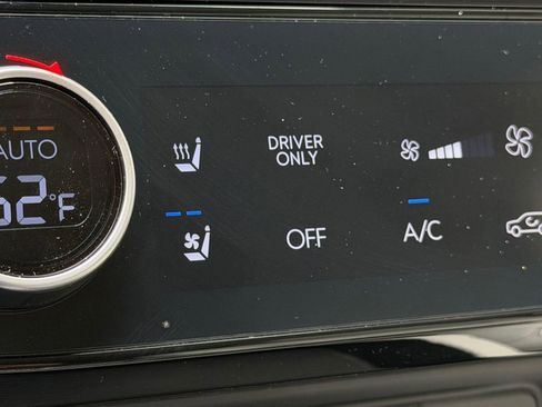 Used 2025 Hyundai Tucson Limited AWD/4WD image 31