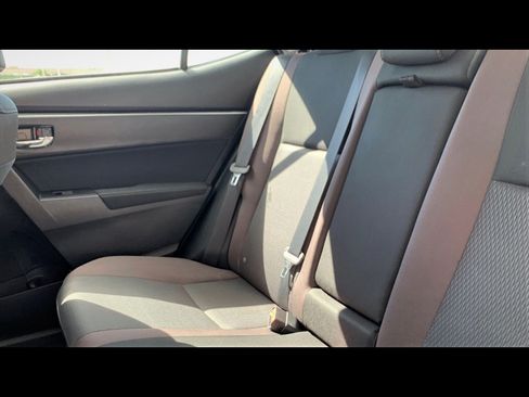 Used 2017 Toyota Corolla LE FWD image 8