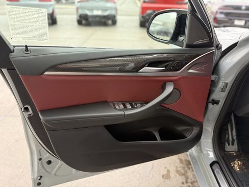 Used 2024 BMW X3 M40i w/ Premium Package image 9