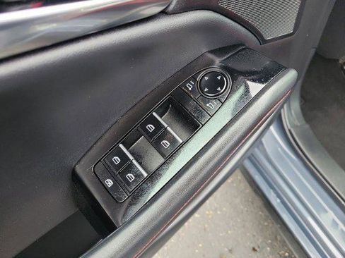 Used 2025 MAZDA MAZDA3 s image 15