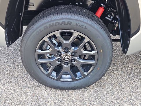 New 2026 Toyota Tundra Platinum AWD/4WD image 5