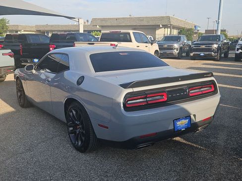 Used 2022 Dodge Challenger R/T Scat Pack w/ Plus Package RWD image 6