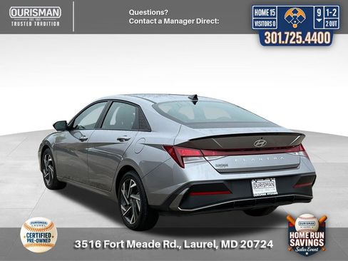 Used 2025 Hyundai Elantra Sport image 3