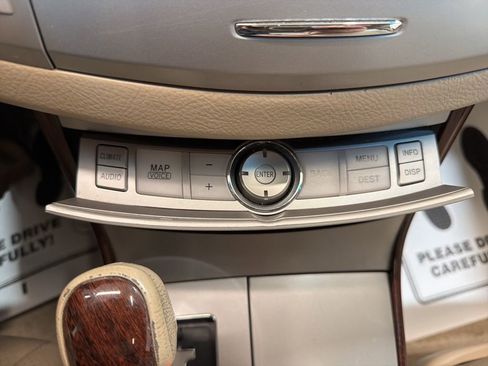 Used 2009 Toyota Avalon Limited FWD image 29