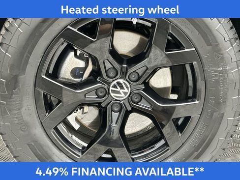 Certified 2025 Volkswagen Atlas Peak Edition SE image 12