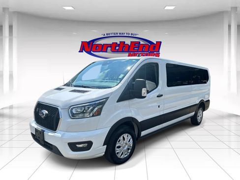 Used 2023 Ford Transit 350 XLT RWD image 7