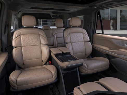 New 2025 Lincoln Navigator L Black Label image 11