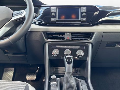 Used 2024 Volkswagen Taos S image 11