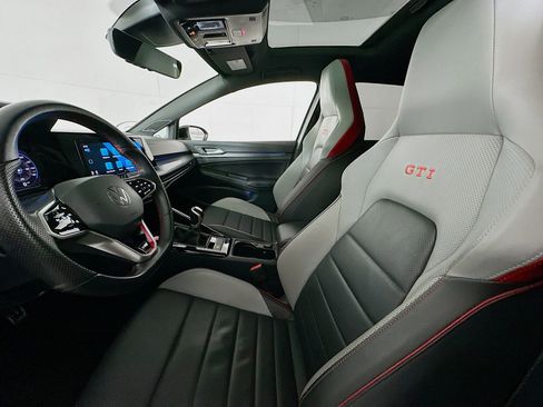 Used 2024 Volkswagen GTI SE w/ SE Leather Seats Package image 20