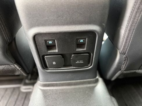 Used 2024 Ford Bronco Outer Banks AWD/4WD image 28