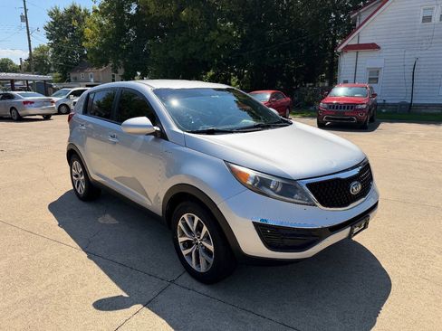 Used 2016 Kia Sportage LX AWD/4WD image 5