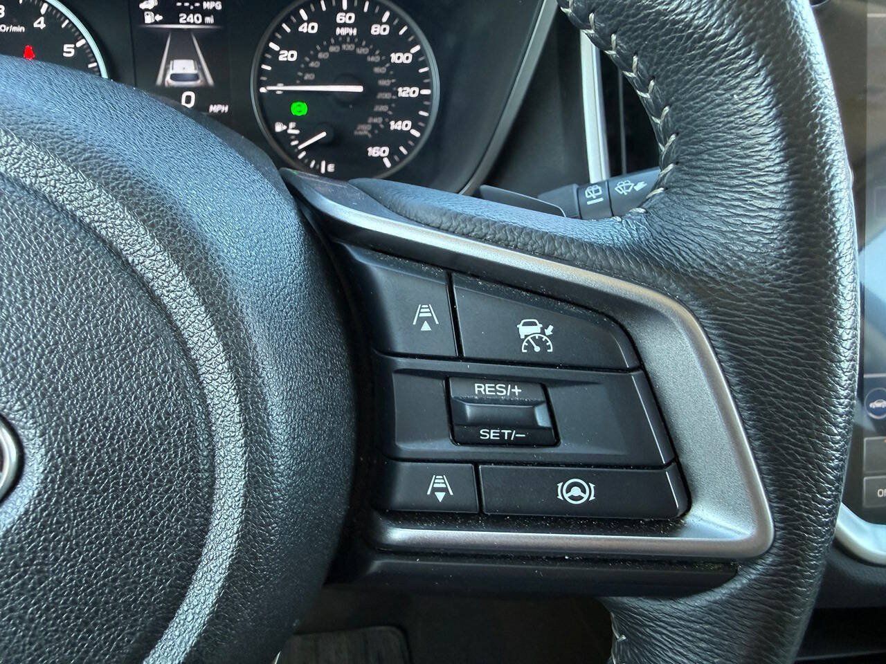 Used 2025 Subaru Ascent Premium AWD/4WD image 25