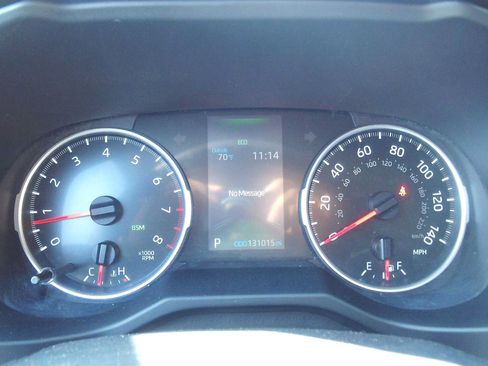 Used 2021 Toyota RAV4 XLE AWD/4WD image 9