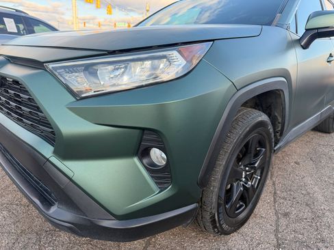 Used 2019 Toyota RAV4 XLE image 11