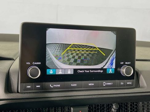 Used 2025 Honda CR-V EX image 15