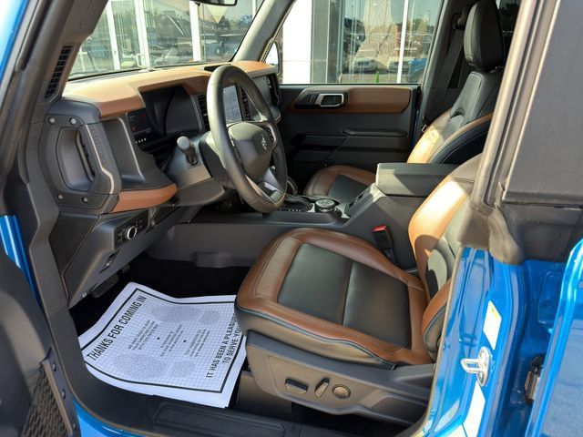 Used 2024 Ford Bronco Outer Banks AWD/4WD image 13