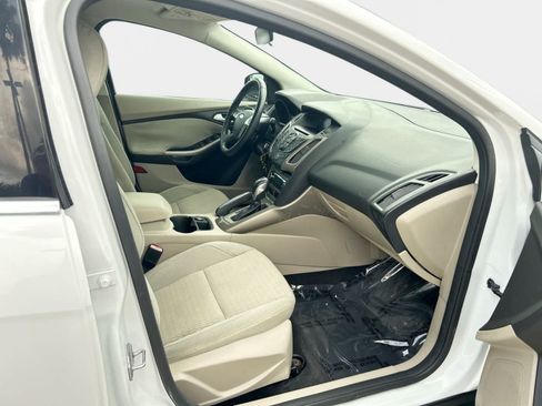 Used 2012 Ford Focus SEL FWD image 15