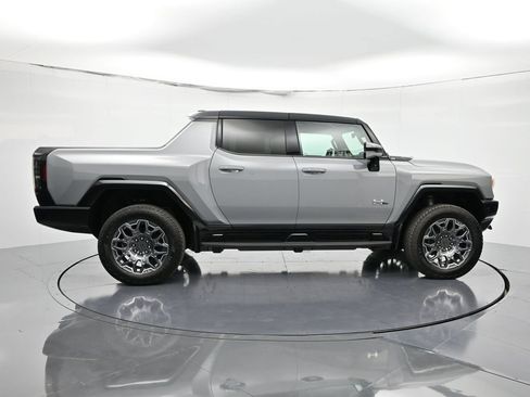 New 2025 GMC Hummer EV 3X AWD/4WD image 4