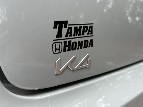 Used 2025 Kia K4 GT-Line image 7