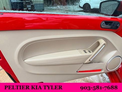 Used 2015 Volkswagen Beetle 1.8T image 15